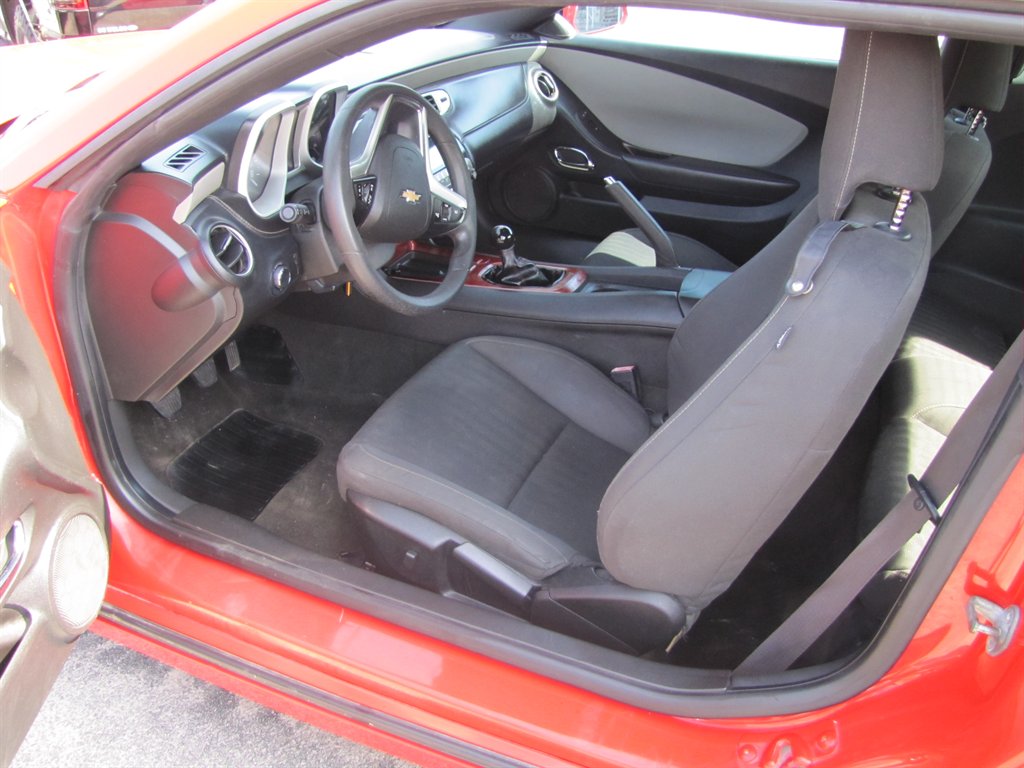 2014 Chevrolet Camaro - $9,995