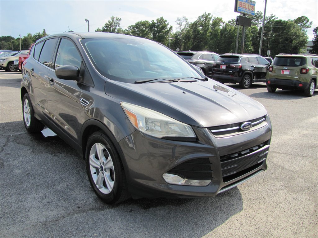 2015 Ford Escape - $7,995