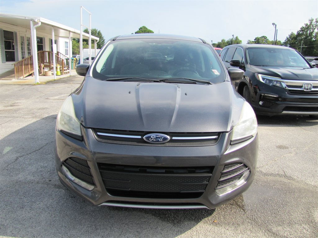 2015 Ford Escape - $7,995