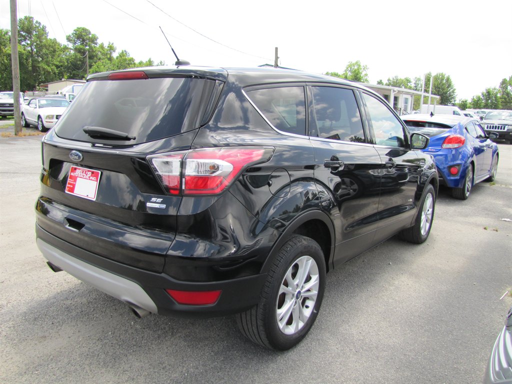 2017 Ford Escape - $8,995