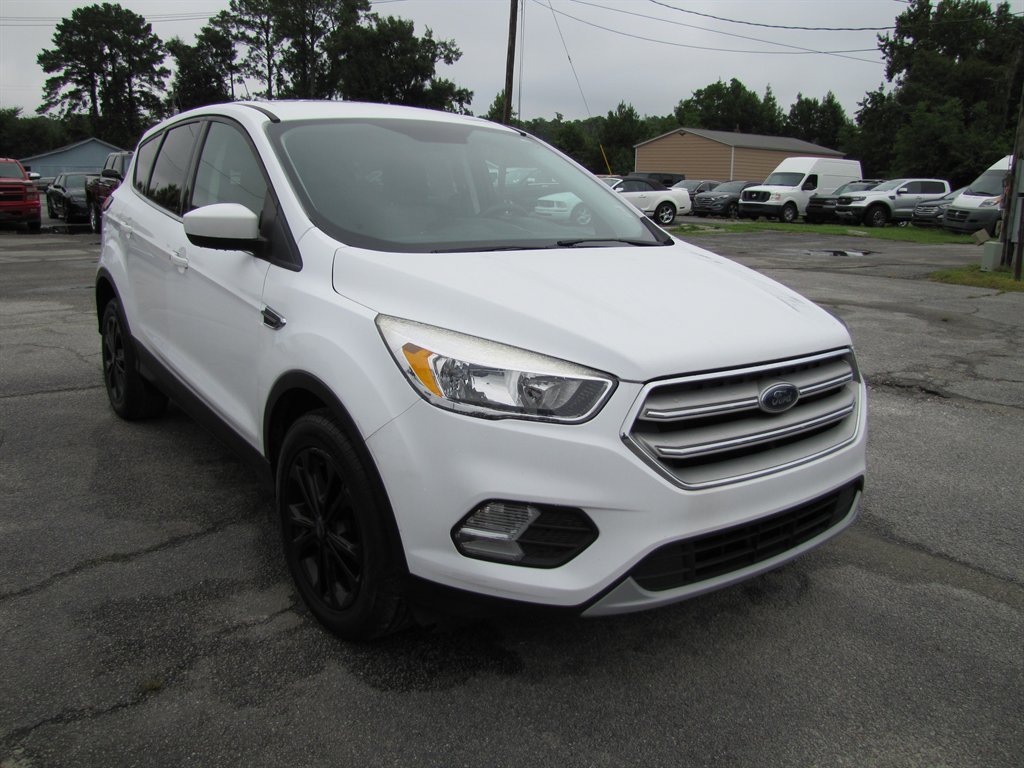 2019 Ford Escape - $9,995