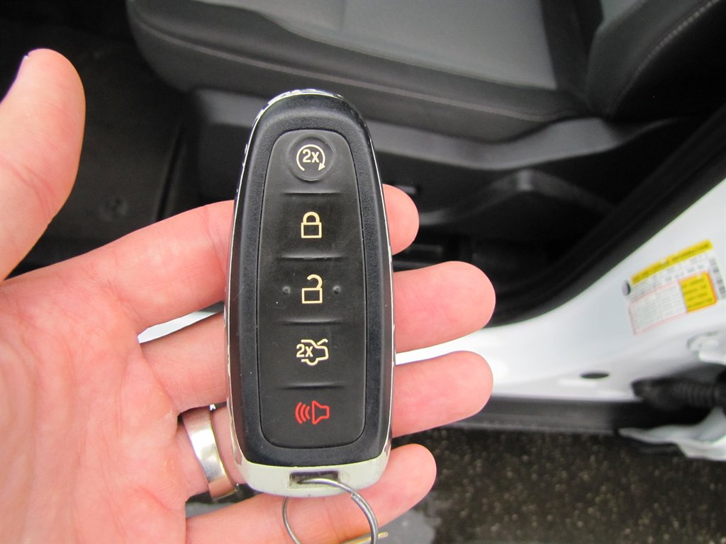 2019 Ford Escape - $9,995