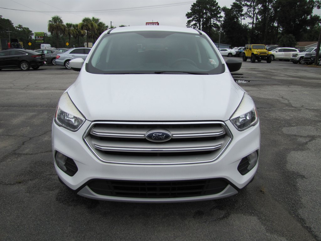 2019 Ford Escape - $9,995