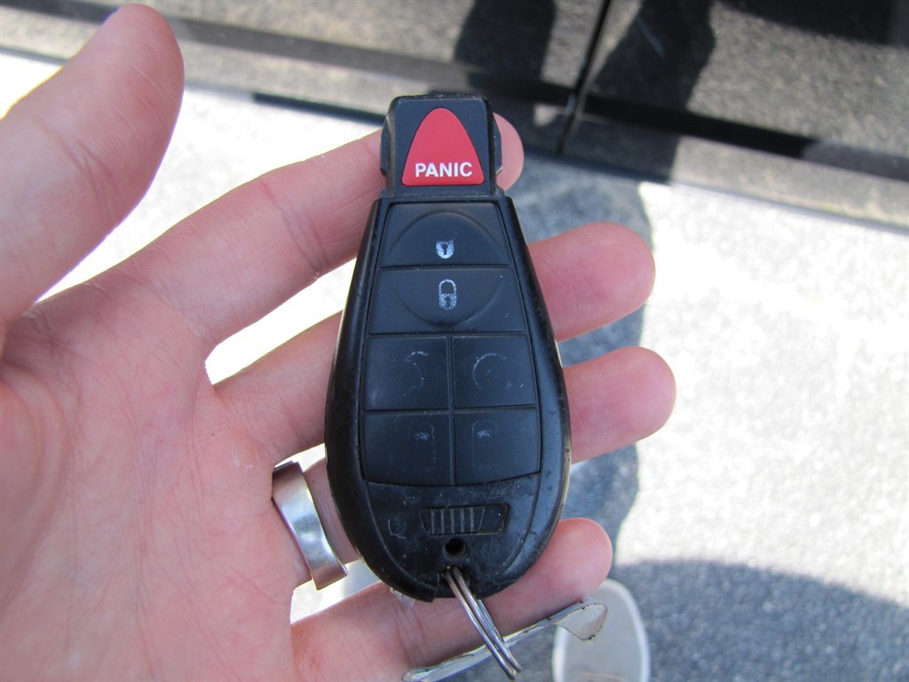2019 Dodge Grand Caravan - $8,995