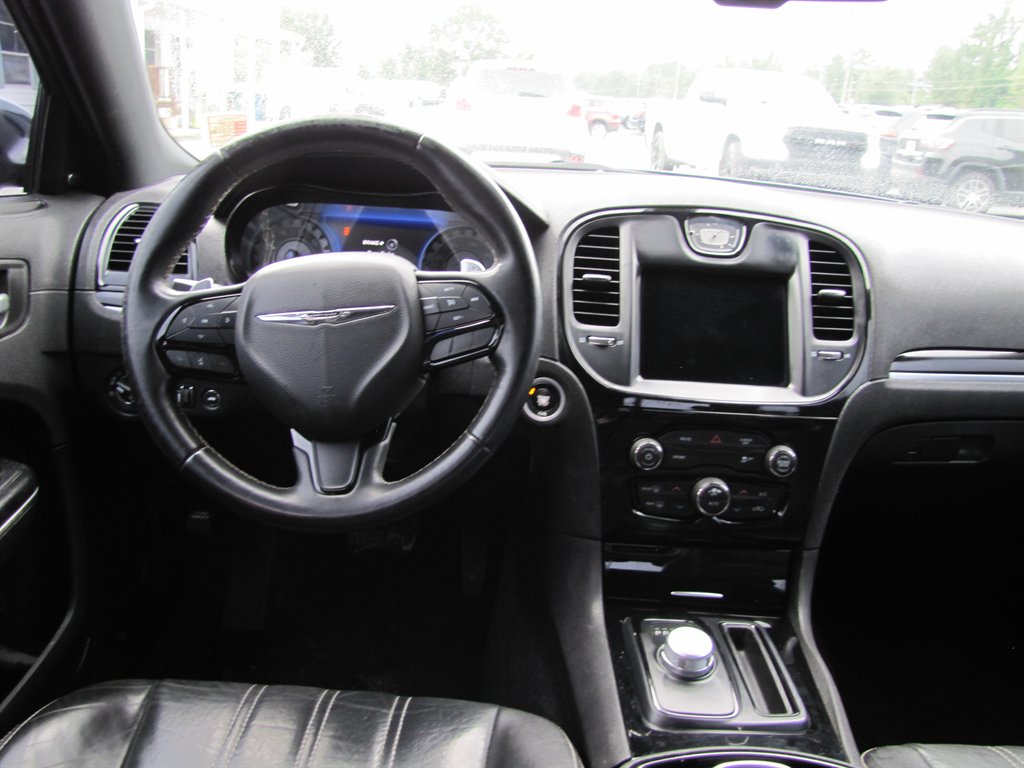 2018 Chrysler 300 - $12,995