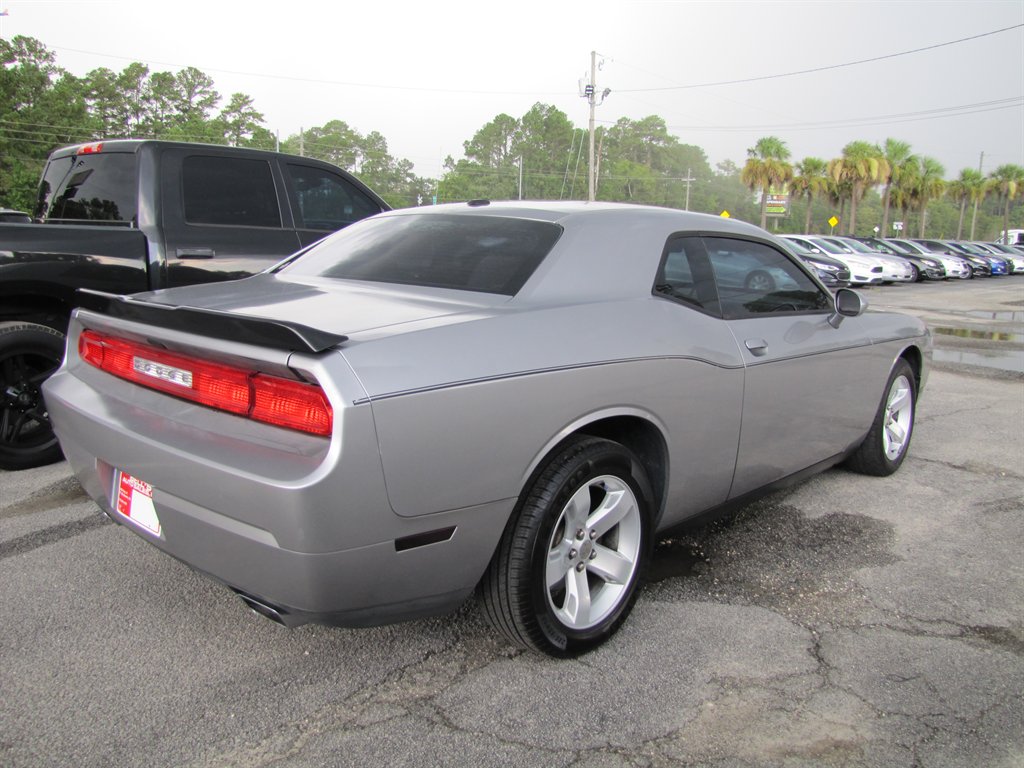 2011 Dodge Challenger - $11,995