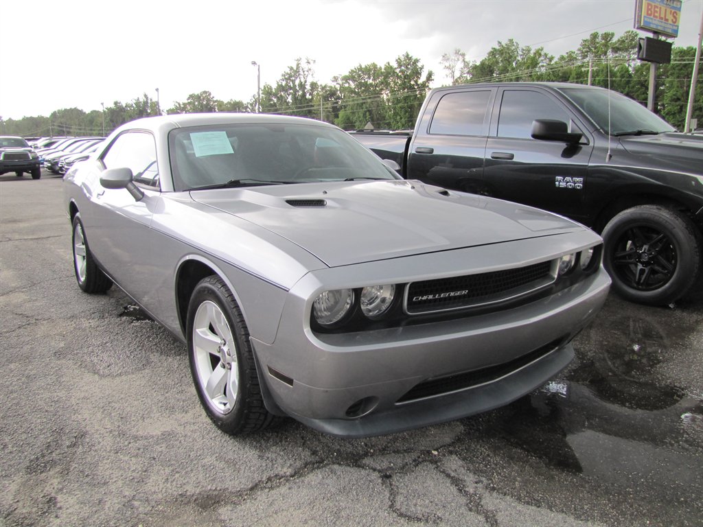 2011 Dodge Challenger - $11,995