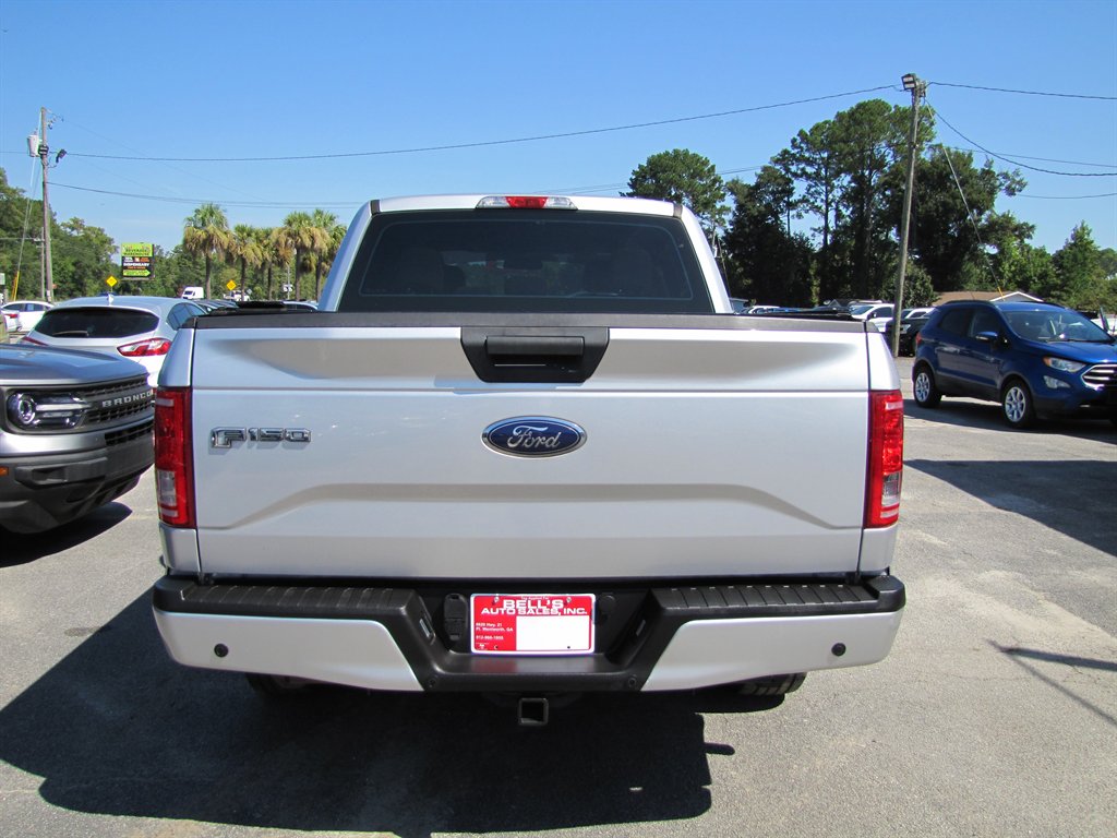 2015 Ford F-150 - $14,995