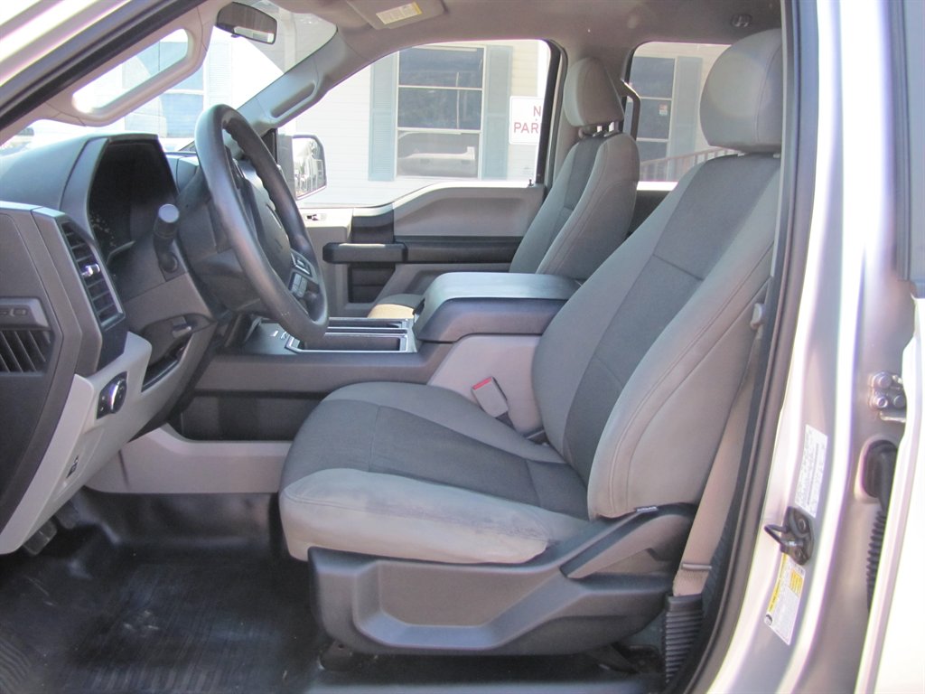 2015 Ford F-150 - $14,995