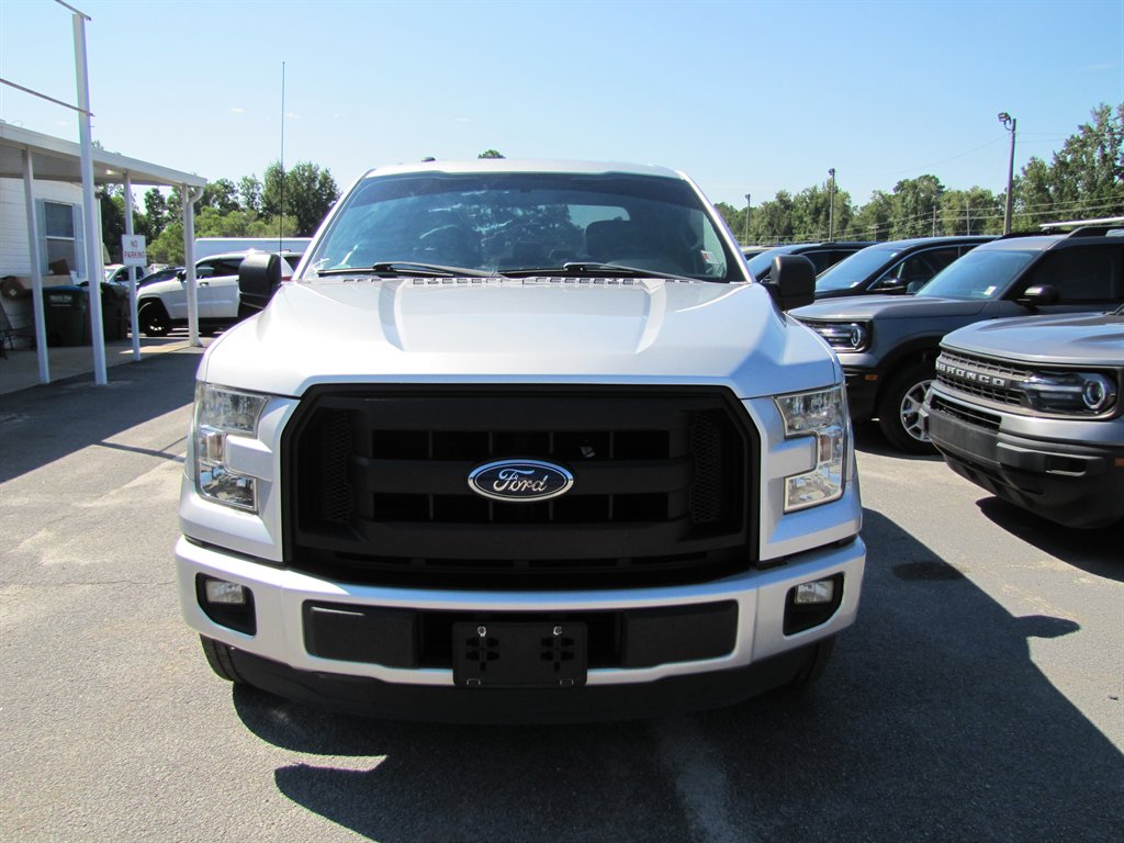 2015 Ford F-150 - $14,995
