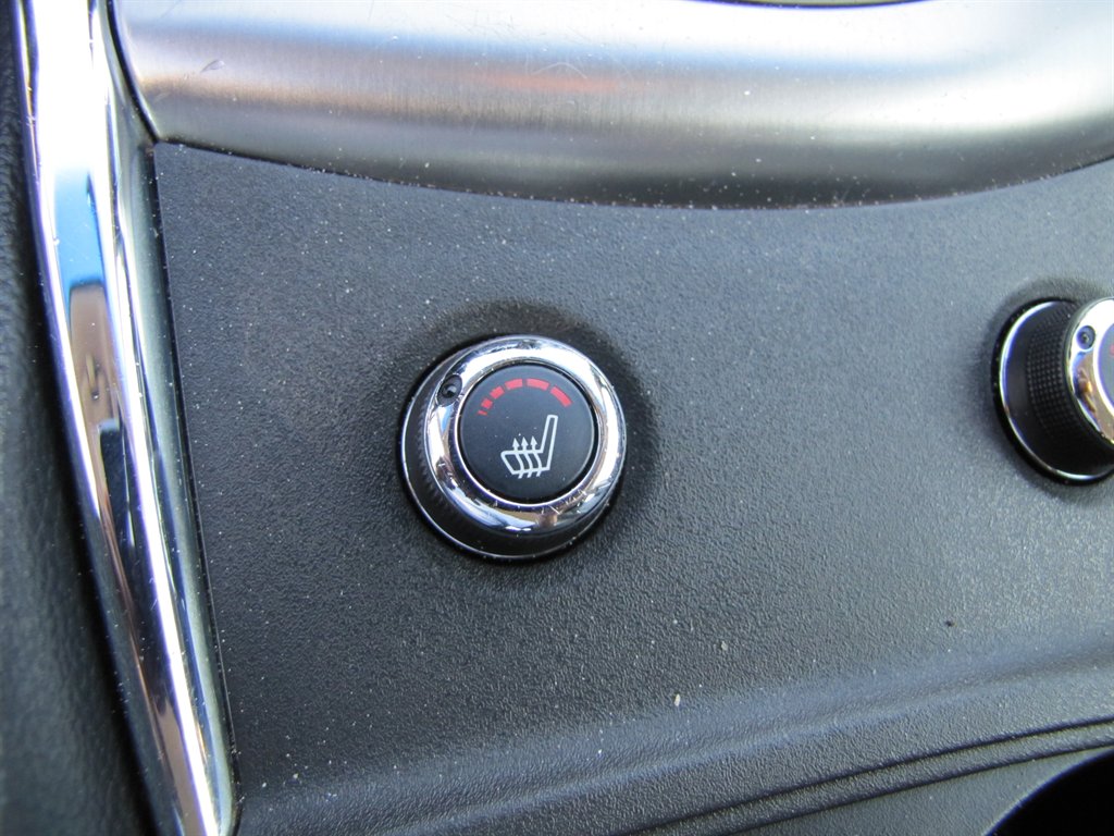 2013 INFINITI G - $10,995