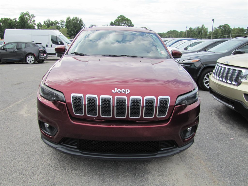 2019 Jeep Cherokee - $9,995