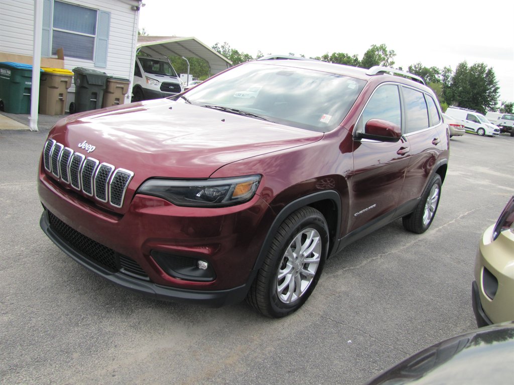 2019 Jeep Cherokee - $9,995