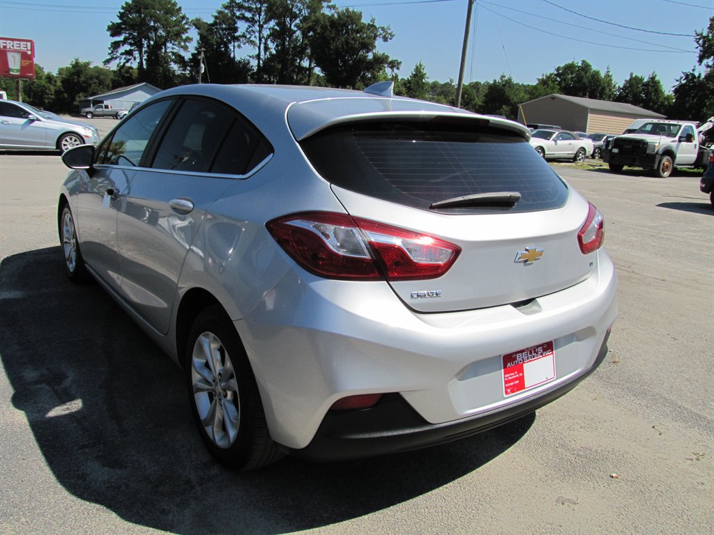 2019 Chevrolet Cruze - $8,995