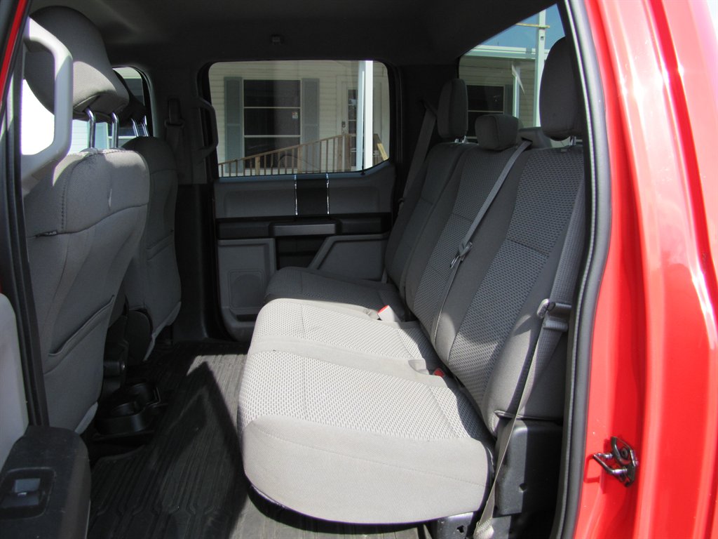 2017 Ford F-150 - $14,995