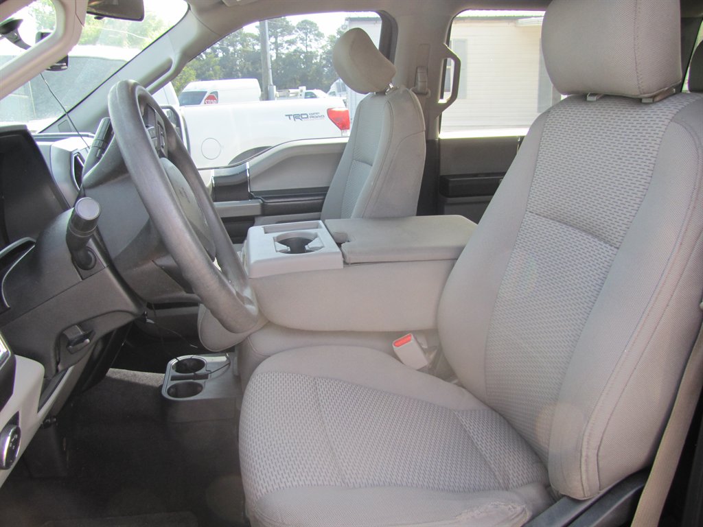 2017 Ford F-150 - $13,995