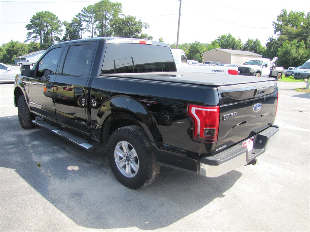 2017 Ford F-150 - $13,995