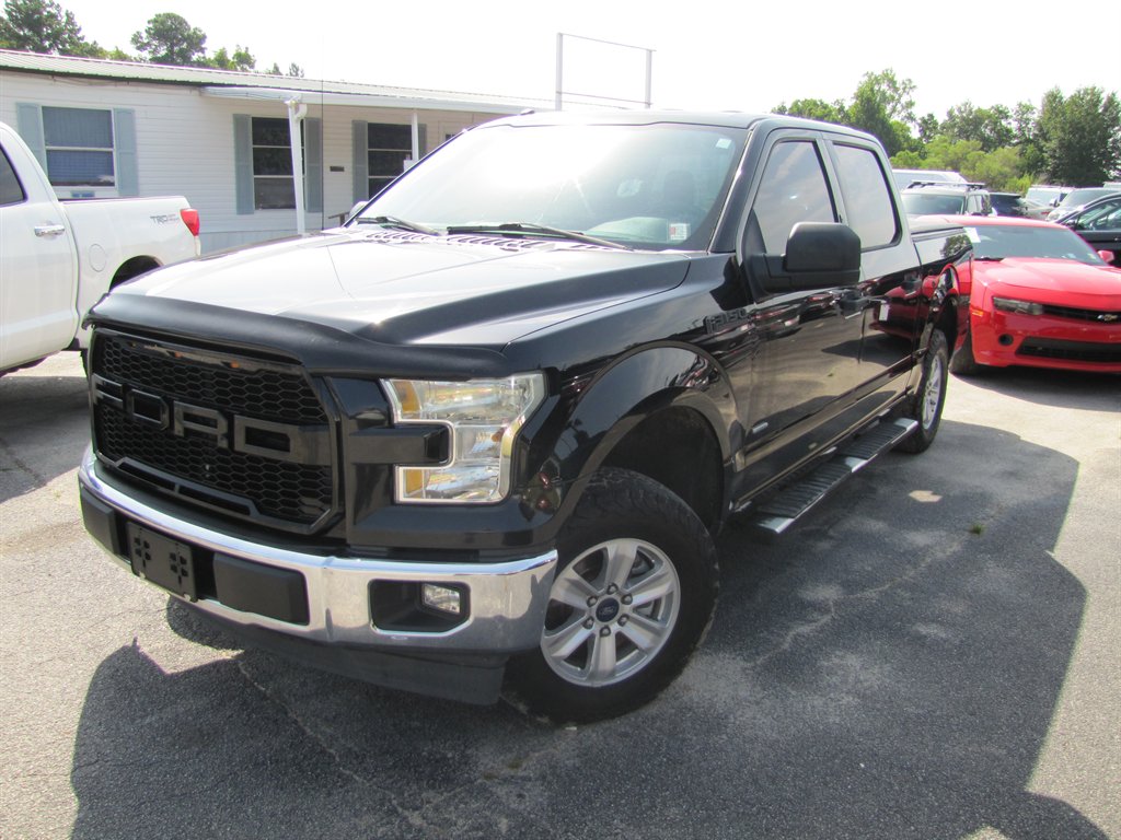 2017 Ford F-150 - $13,995