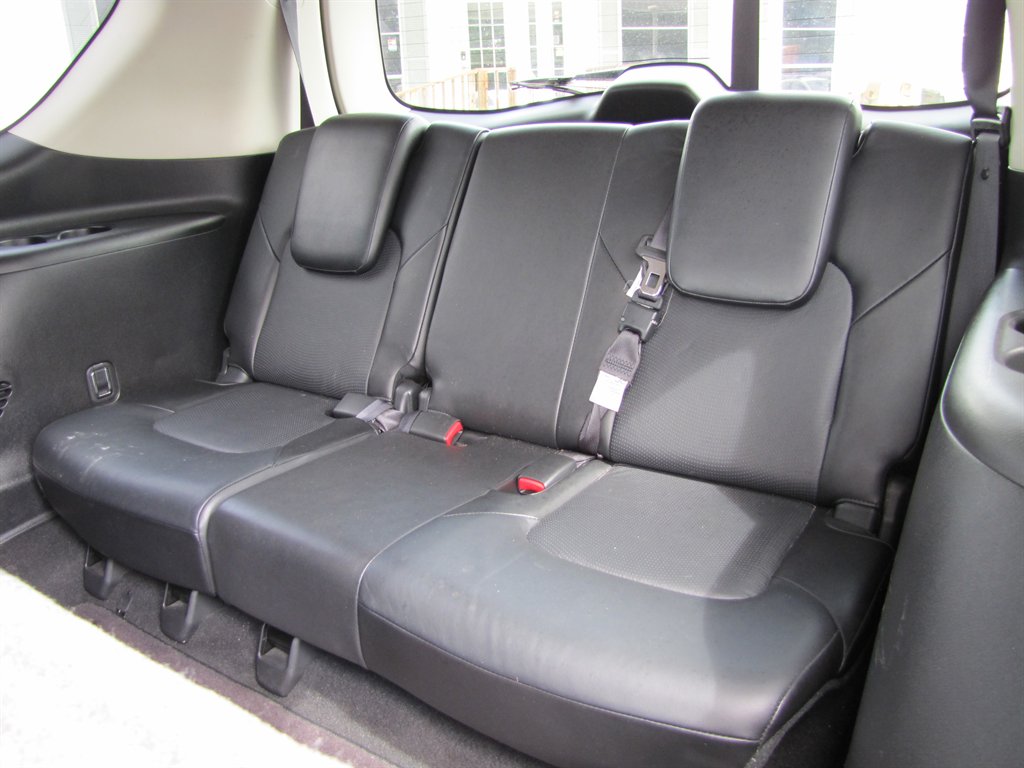 2014 INFINITI QX80 - $10,995