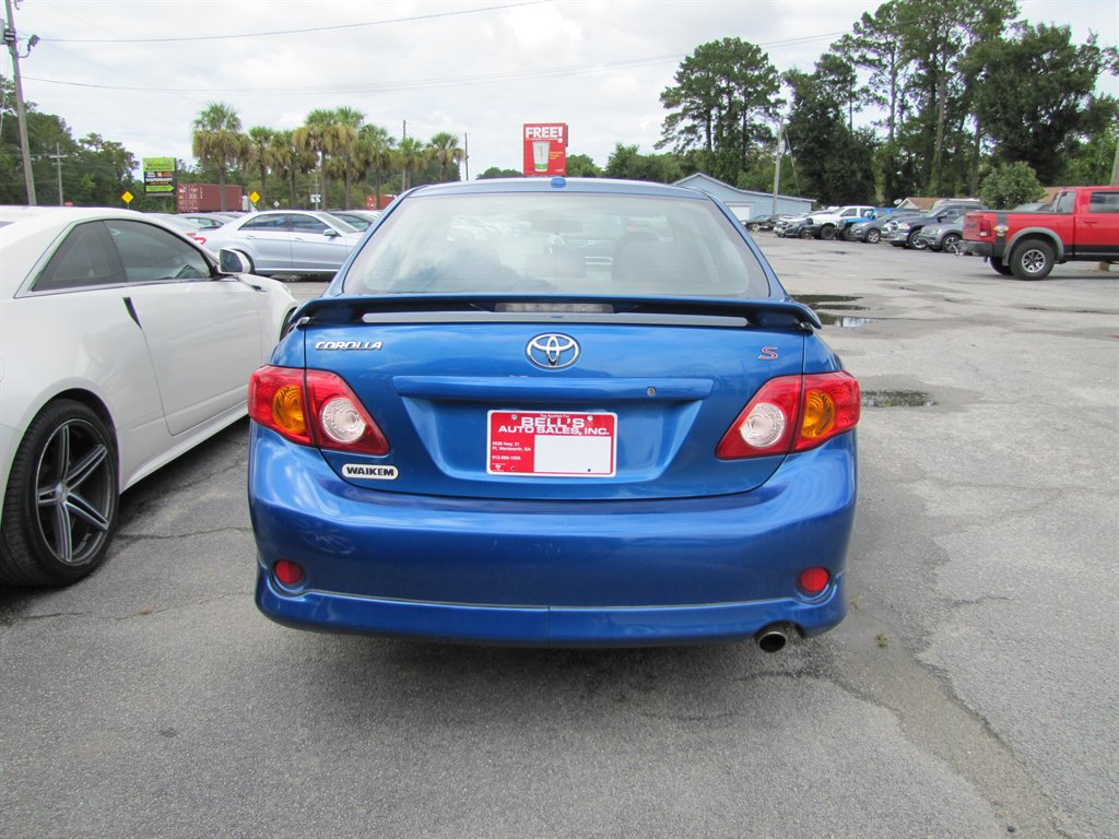 2009 Toyota Corolla - $8,995