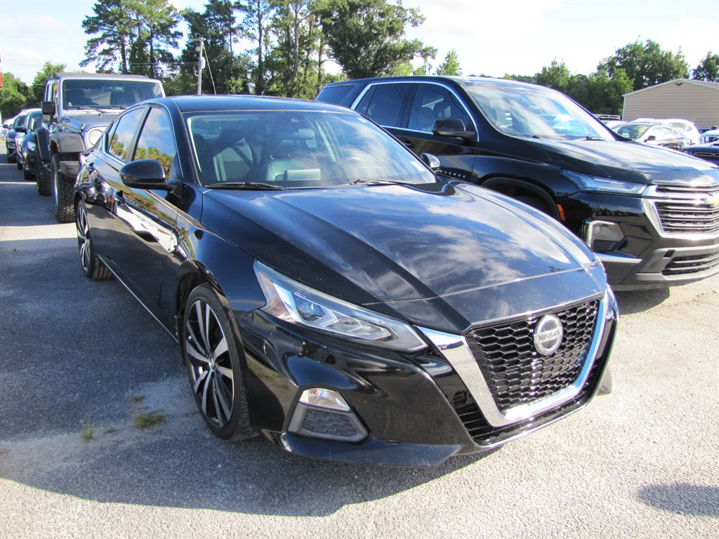 2020 Nissan Altima - $8,995