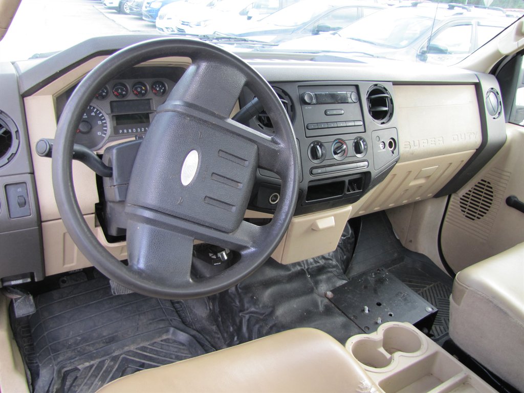 2008 Ford F-350 - $8,995