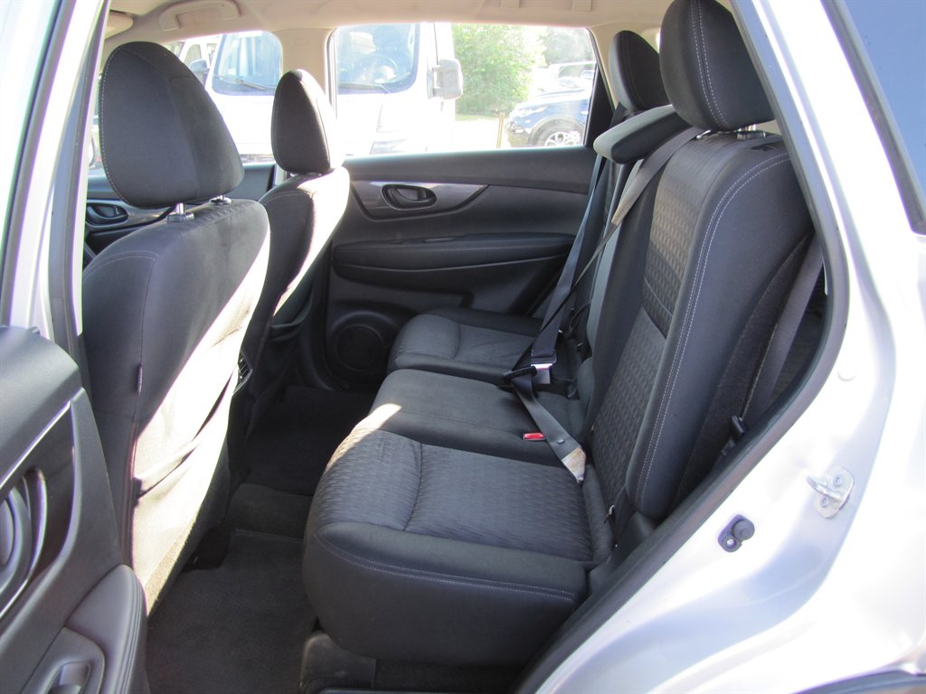 2020 Nissan Rogue - $11,995