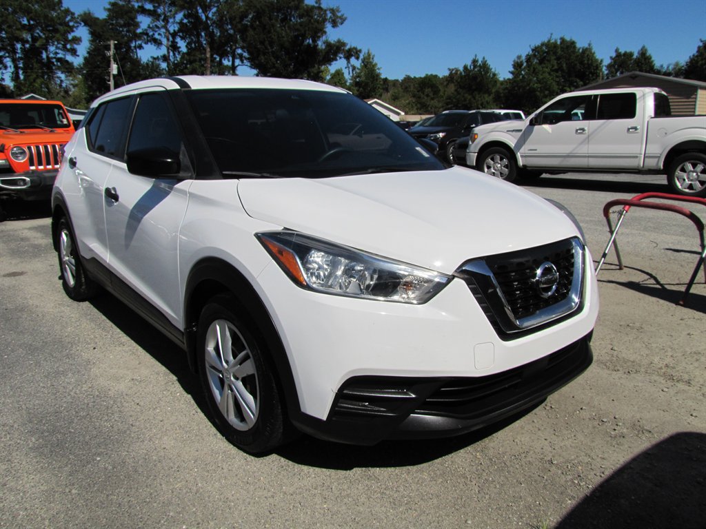 2020 Nissan Kicks - $9,995