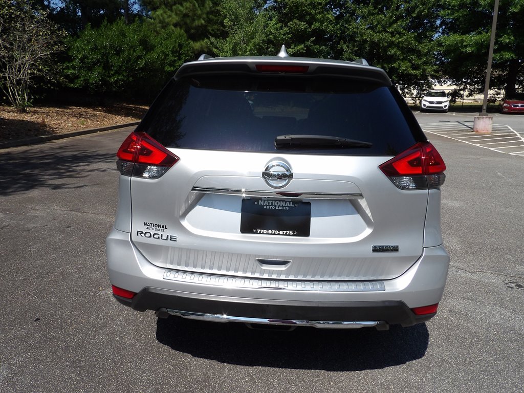 2020 Nissan Rogue