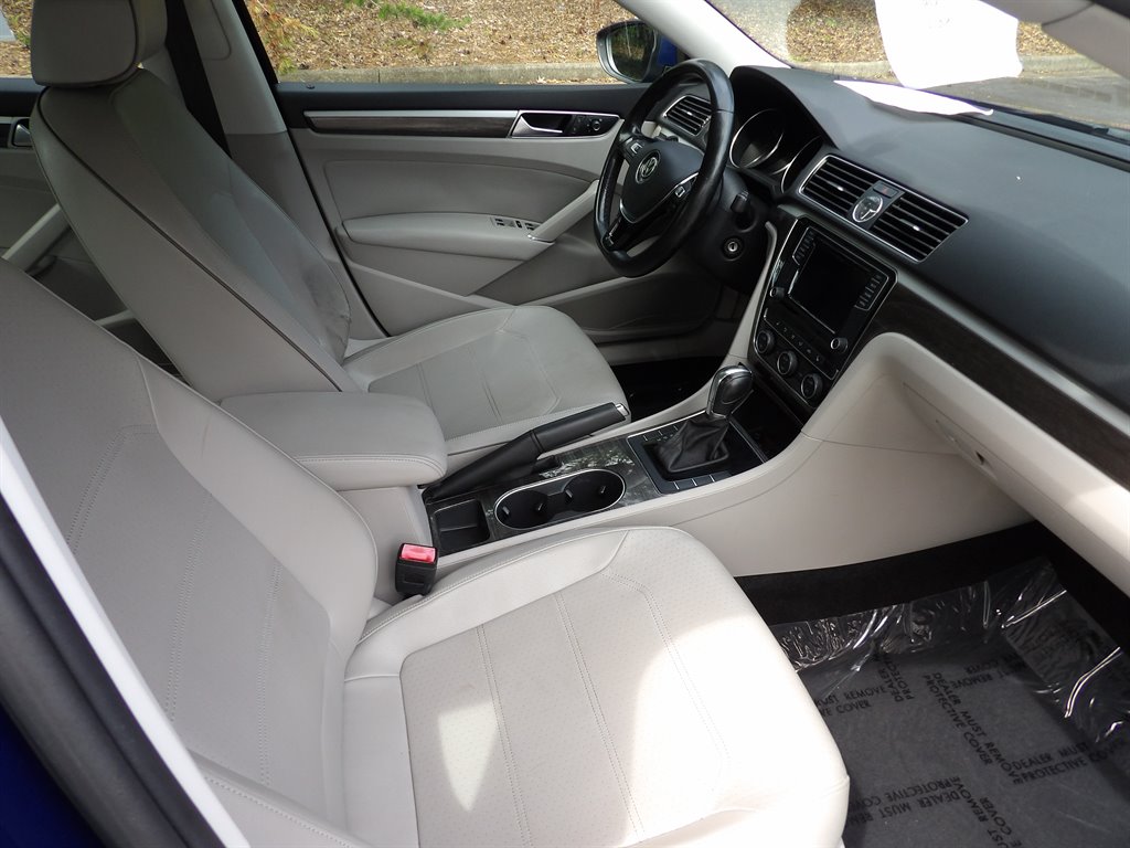 2016 Volkswagen Passat