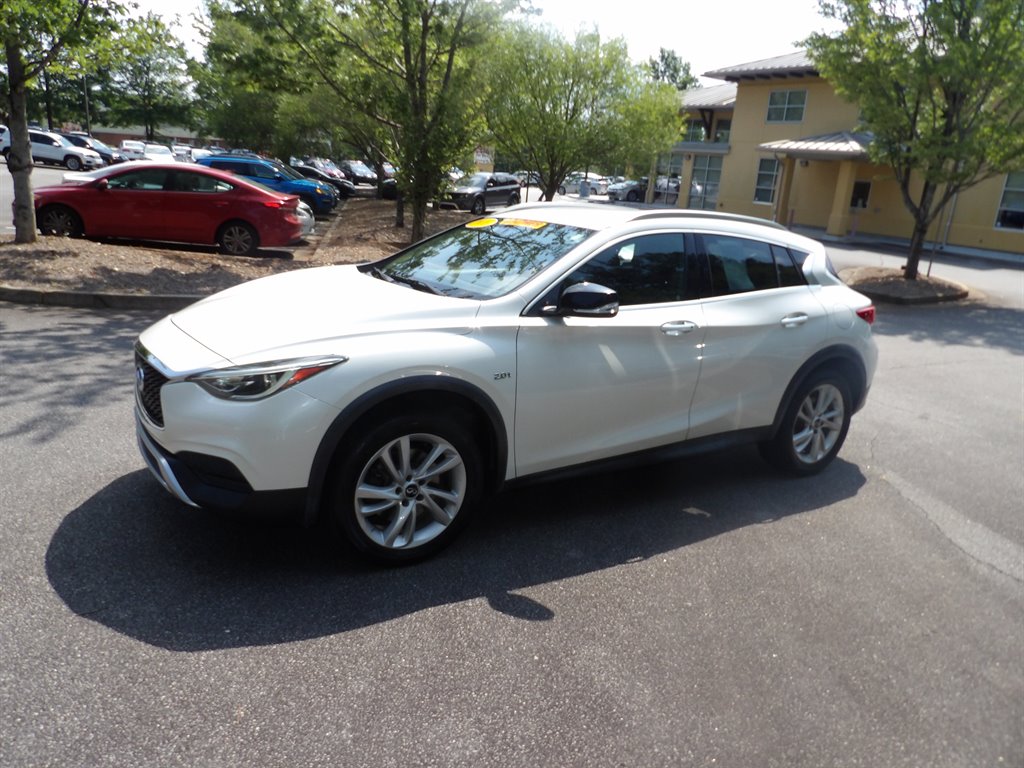 2018 INFINITI QX30