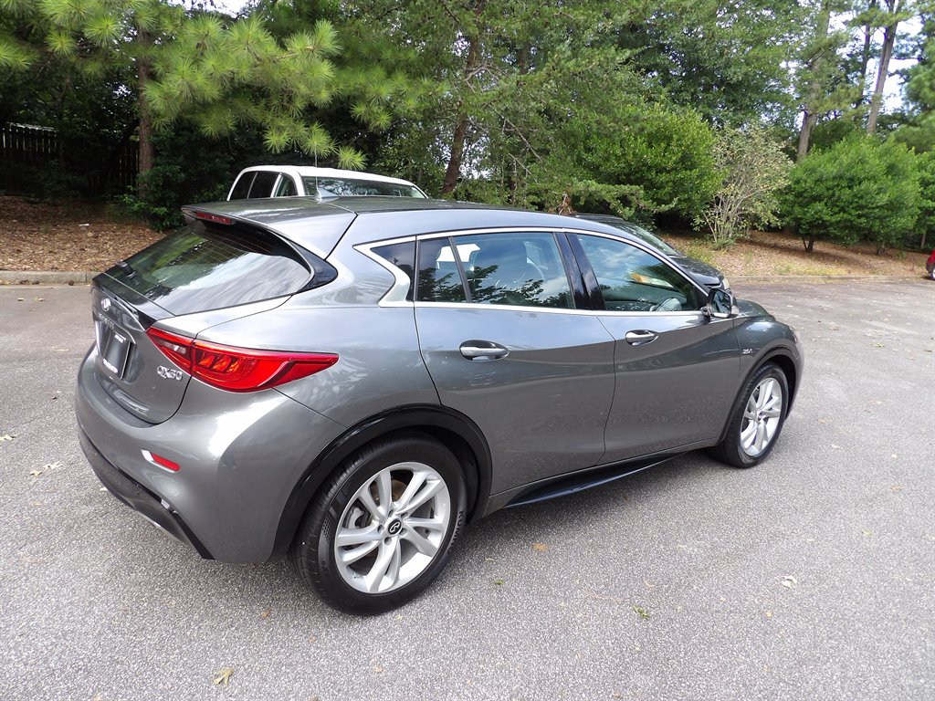 2018 INFINITI QX30