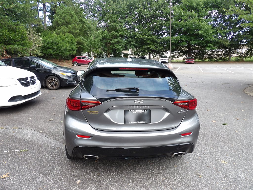 2018 INFINITI QX30