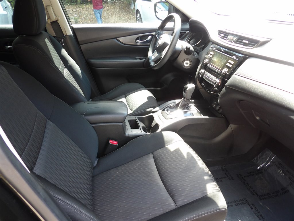 2017 Nissan Rogue