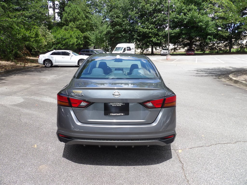 2020 Nissan Altima