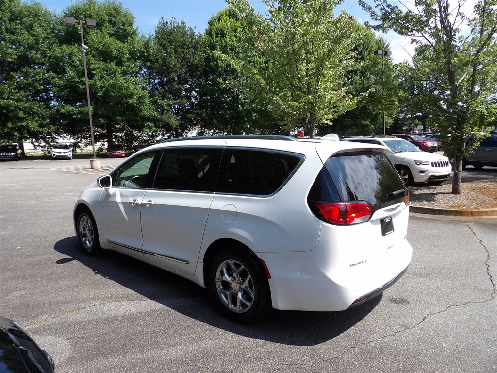 2018 Chrysler Pacifica