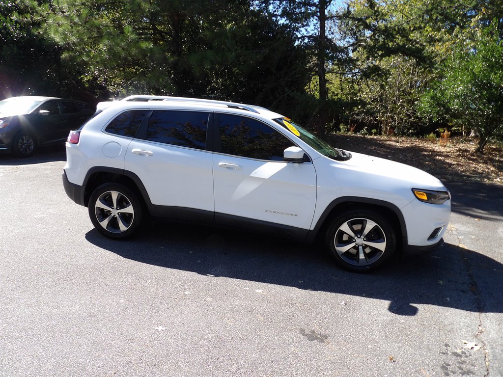 2019 Jeep Cherokee