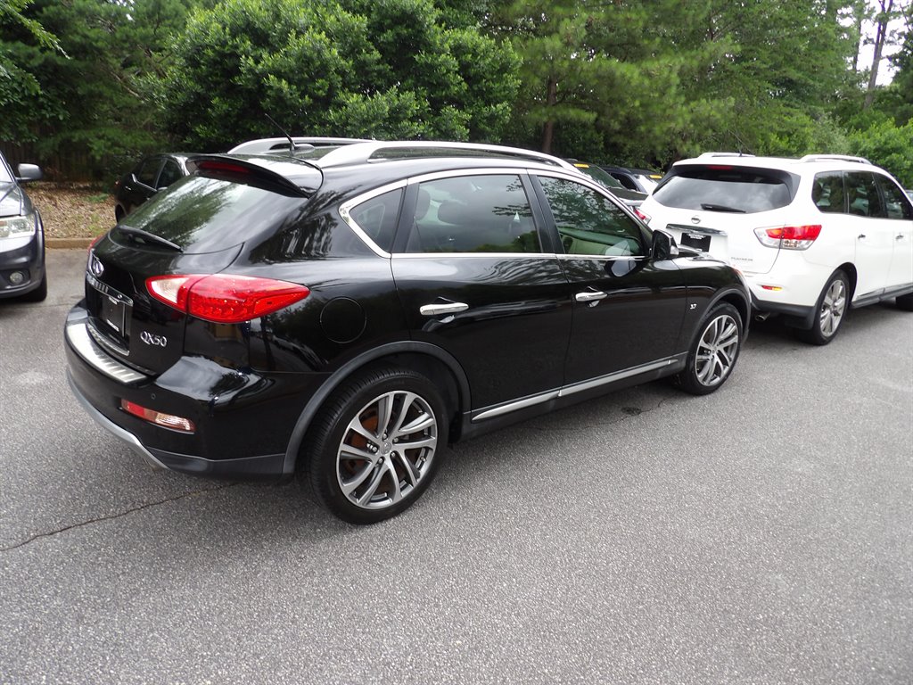 2017 INFINITI QX50