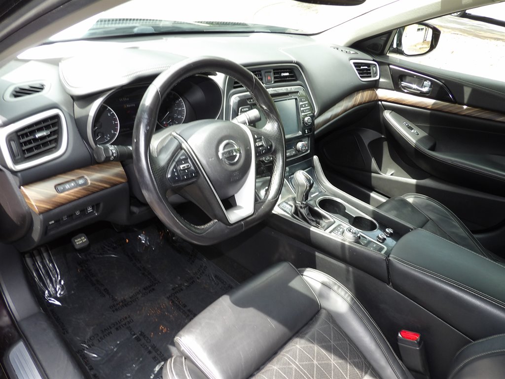 2016 Nissan Maxima