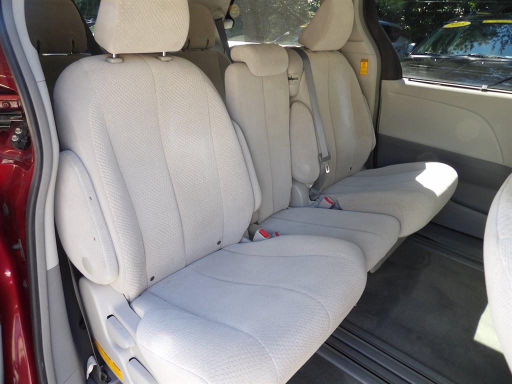 2014 Toyota Sienna