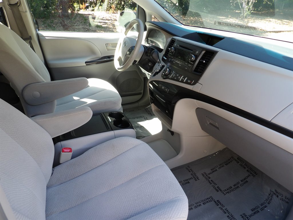 2014 Toyota Sienna