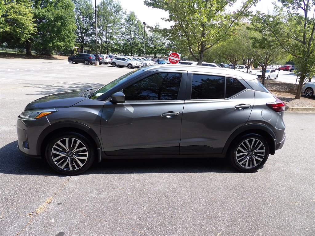 2023 Nissan Kicks