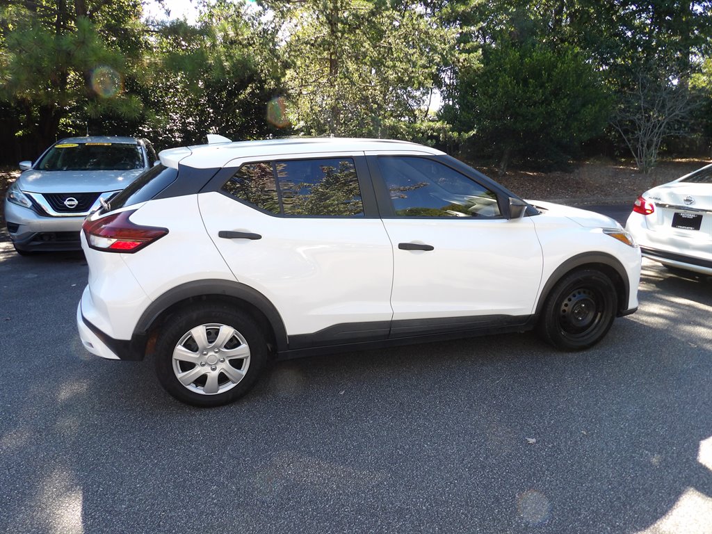 2021 Nissan Kicks
