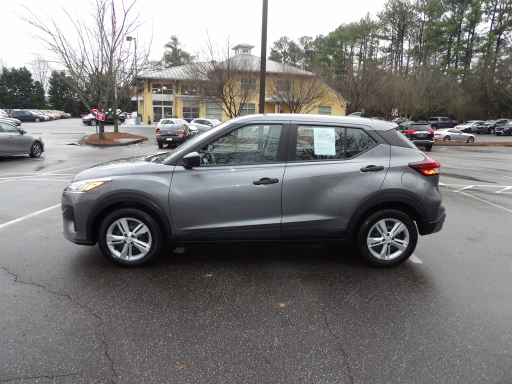 2023 Nissan Kicks
