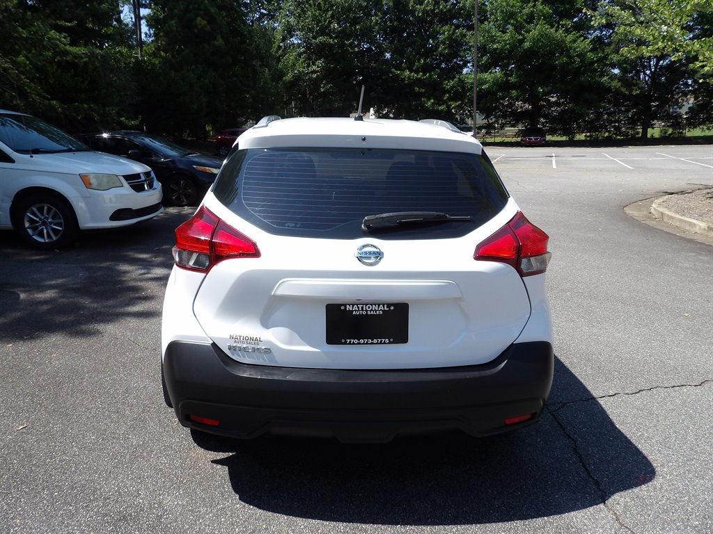 2019 Nissan Kicks