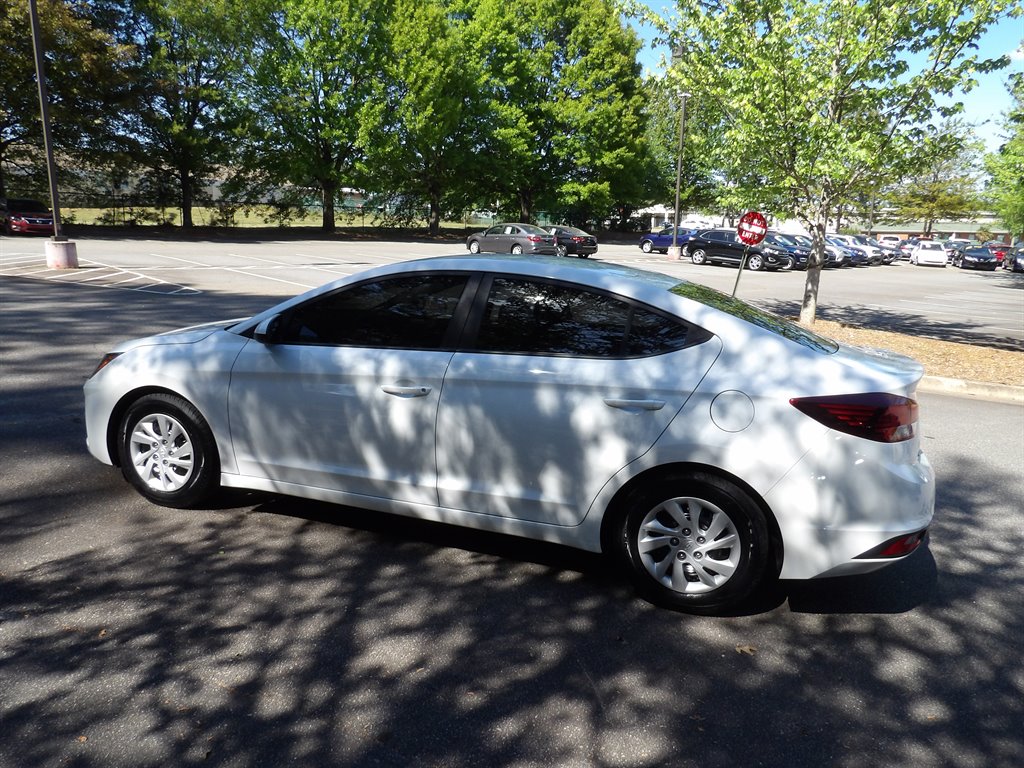 2020 Hyundai Elantra