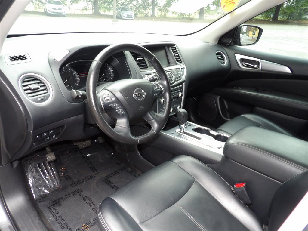 2020 Nissan Pathfinder