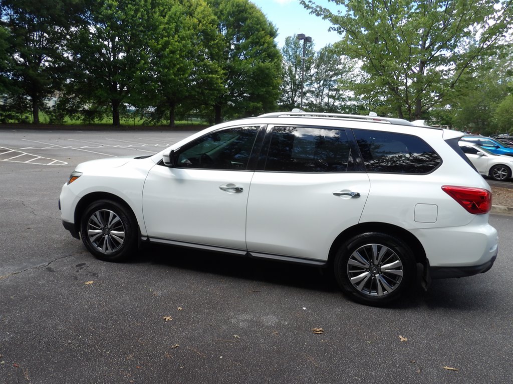2019 Nissan Pathfinder