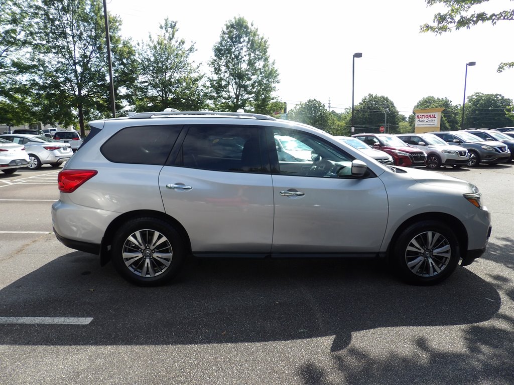 2019 Nissan Pathfinder