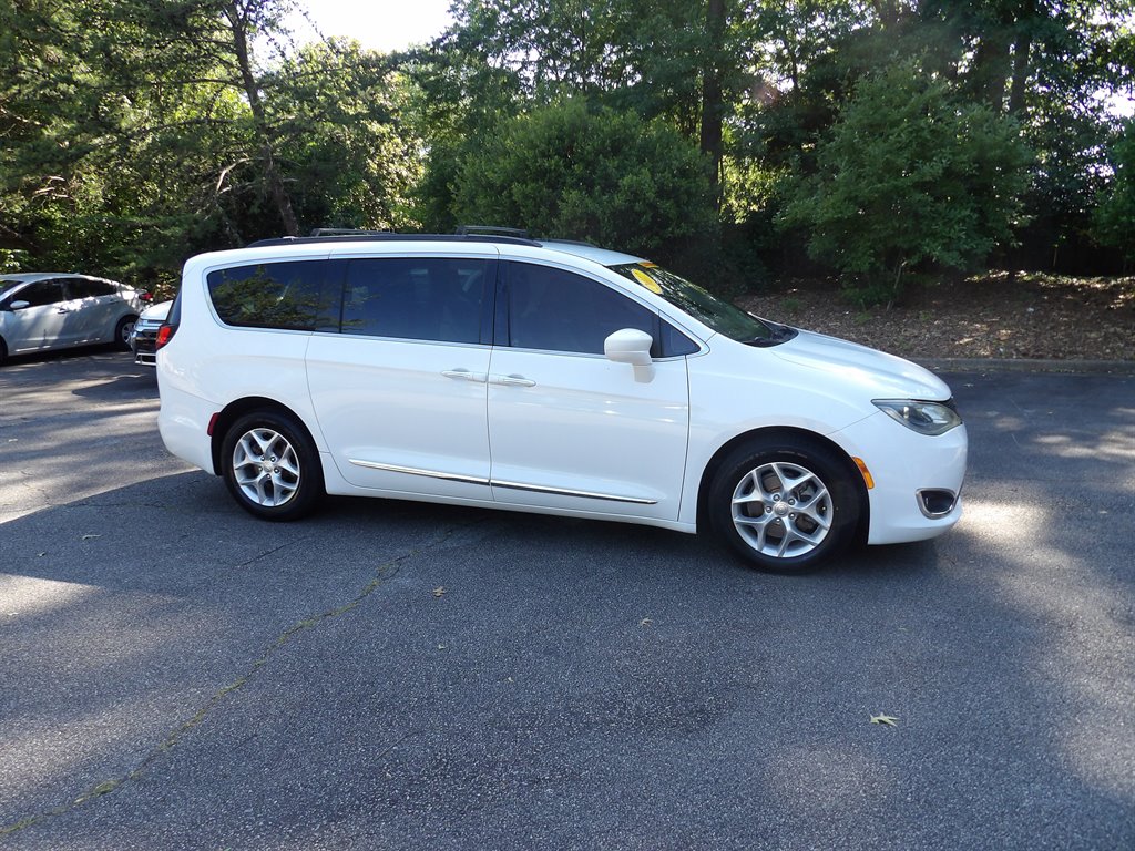 2017 Chrysler Pacifica